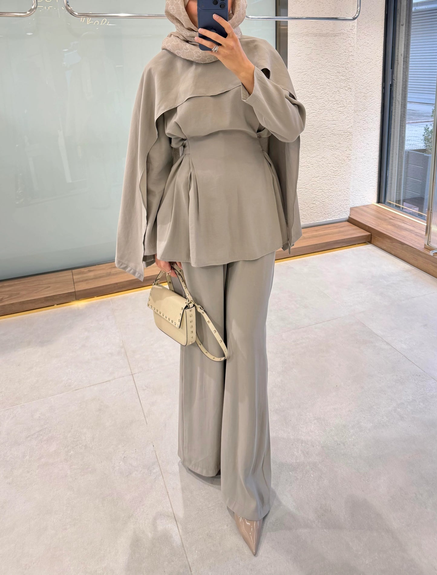 Vanilla Cape Set – Stone