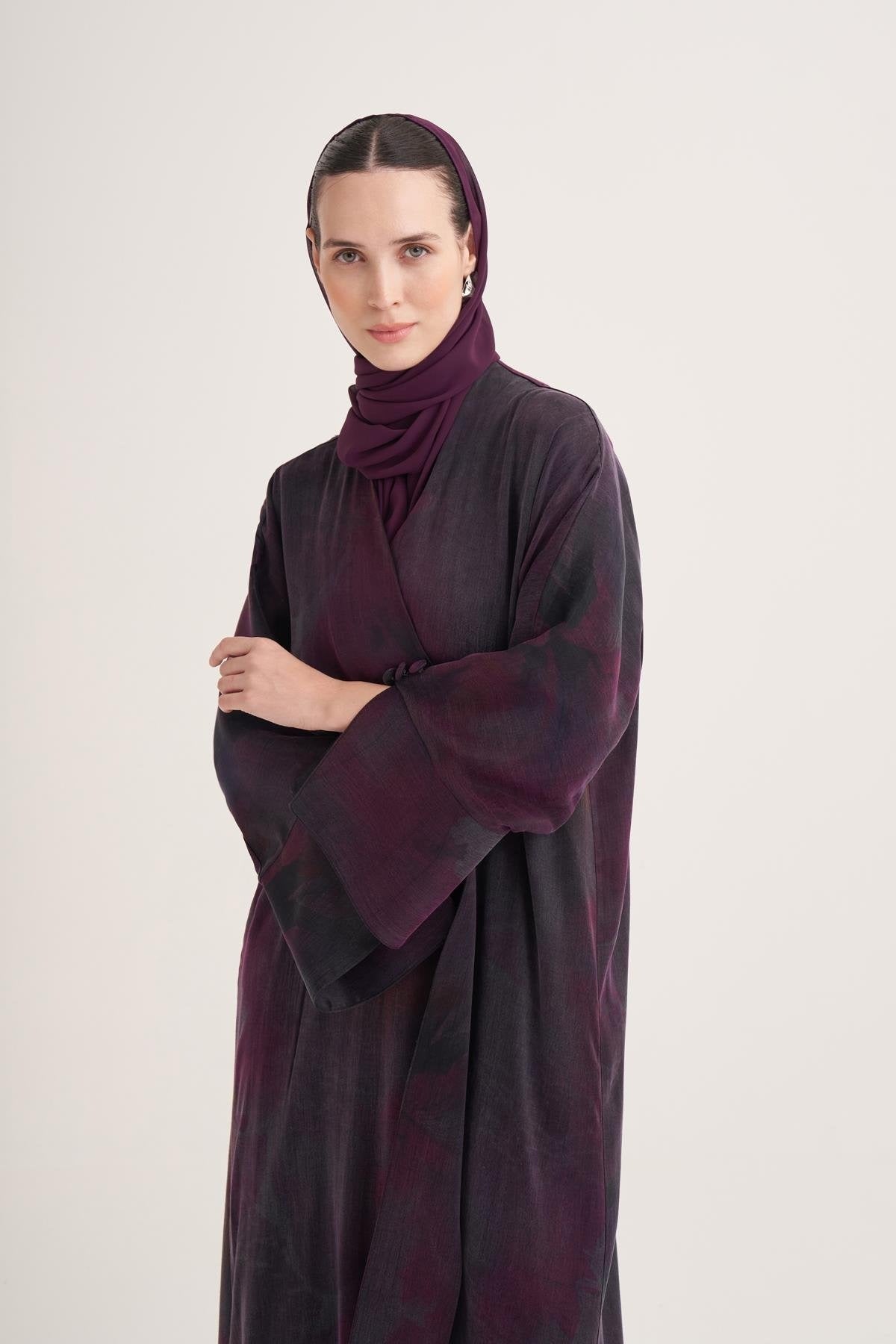 Cupro Modal Open Abaya with Iridescent Purple Print & Matching Scarf