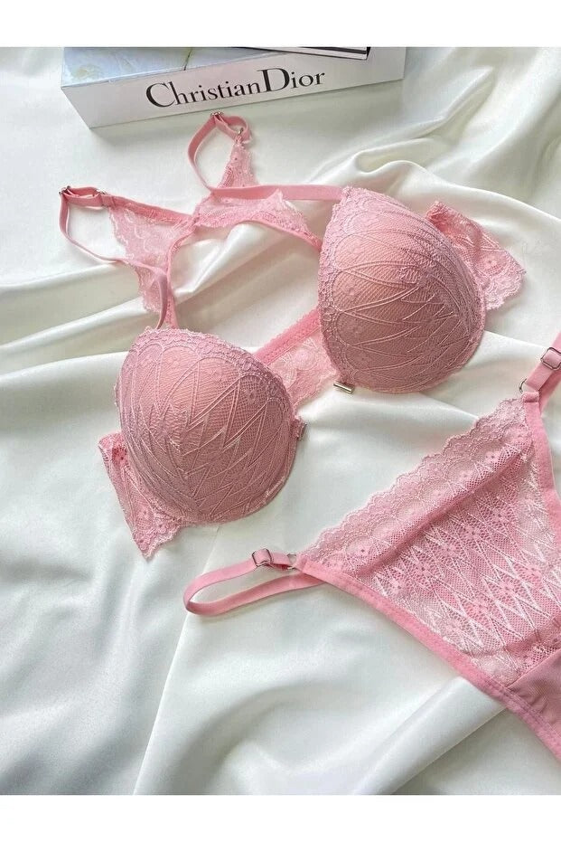 Front-Closure Lace Push-Up Lingerie Set – Romantic Rose Pink