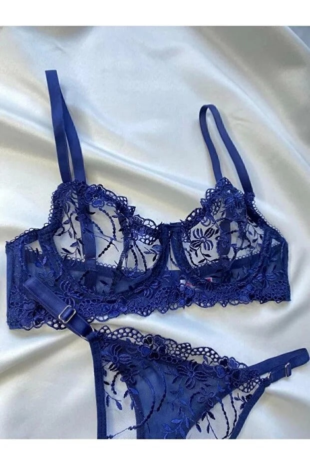 Navy Broderie Underwire Bra Set - Elegant 2-Piece Lace Lingerie with Thong