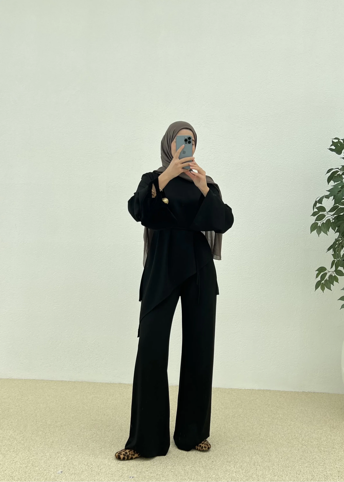 Two-Piece Modal Outfit with Asymmetrical Cut