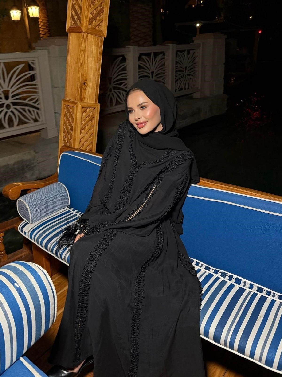 Lace Trim V-Neck Oversized Top & Flared Maxi Skirt Co-ord Set - Black