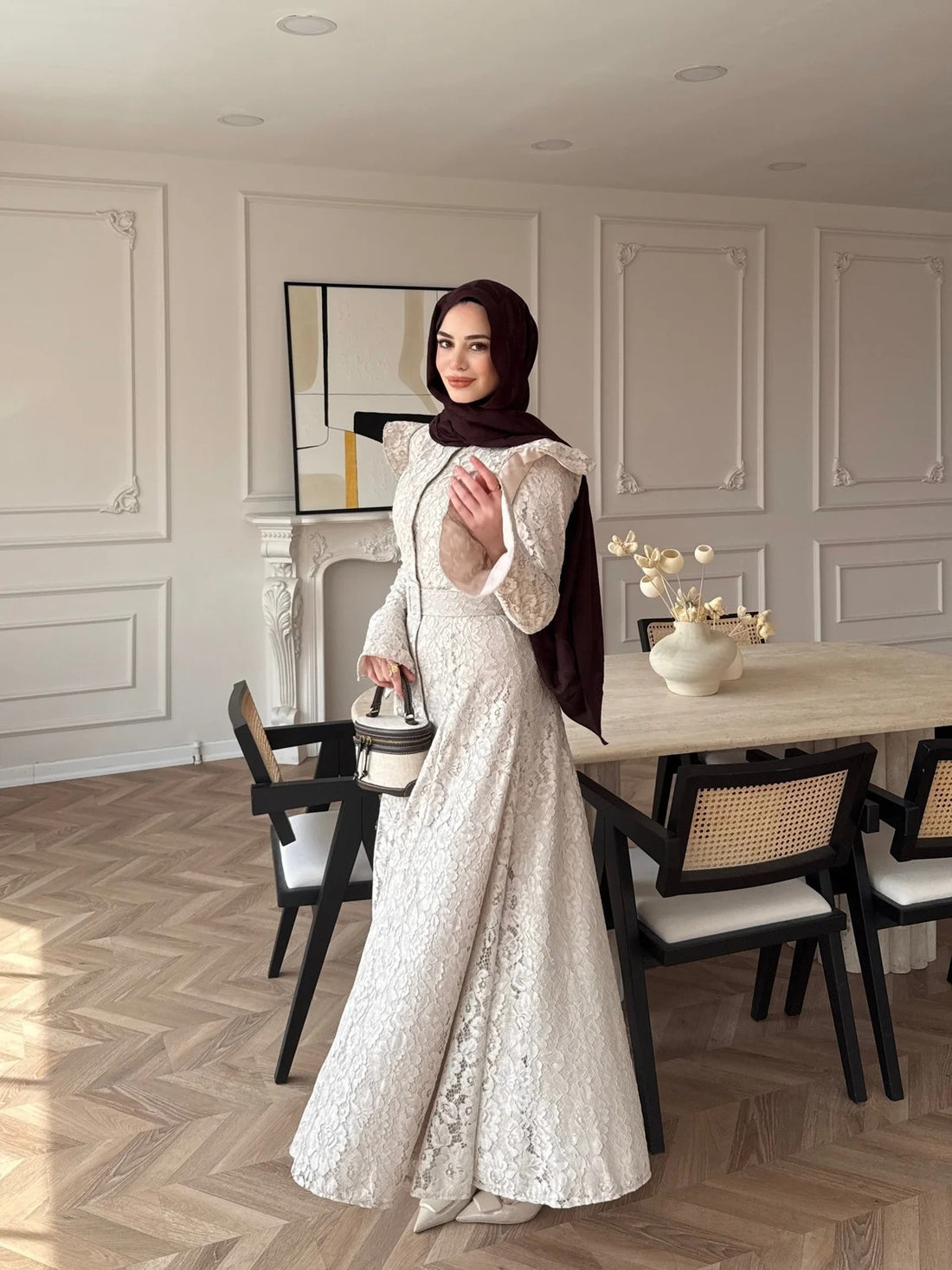 Dantel Detaylı Kuşaklı Maksi Elbise - Bej