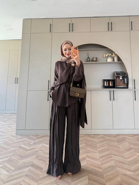 Brown Starfish Brooch Cape Detail Muslin Trouser Set