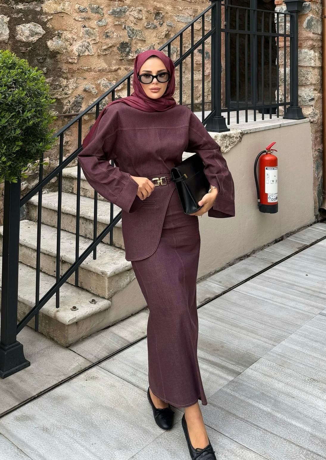 Belted Denim Dress – Burgundy