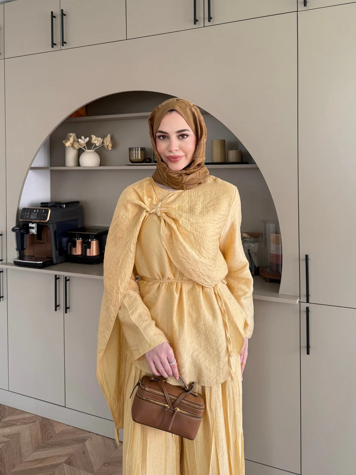 Yellow Starfish Brooch Cape Detail Muslin Trouser Set