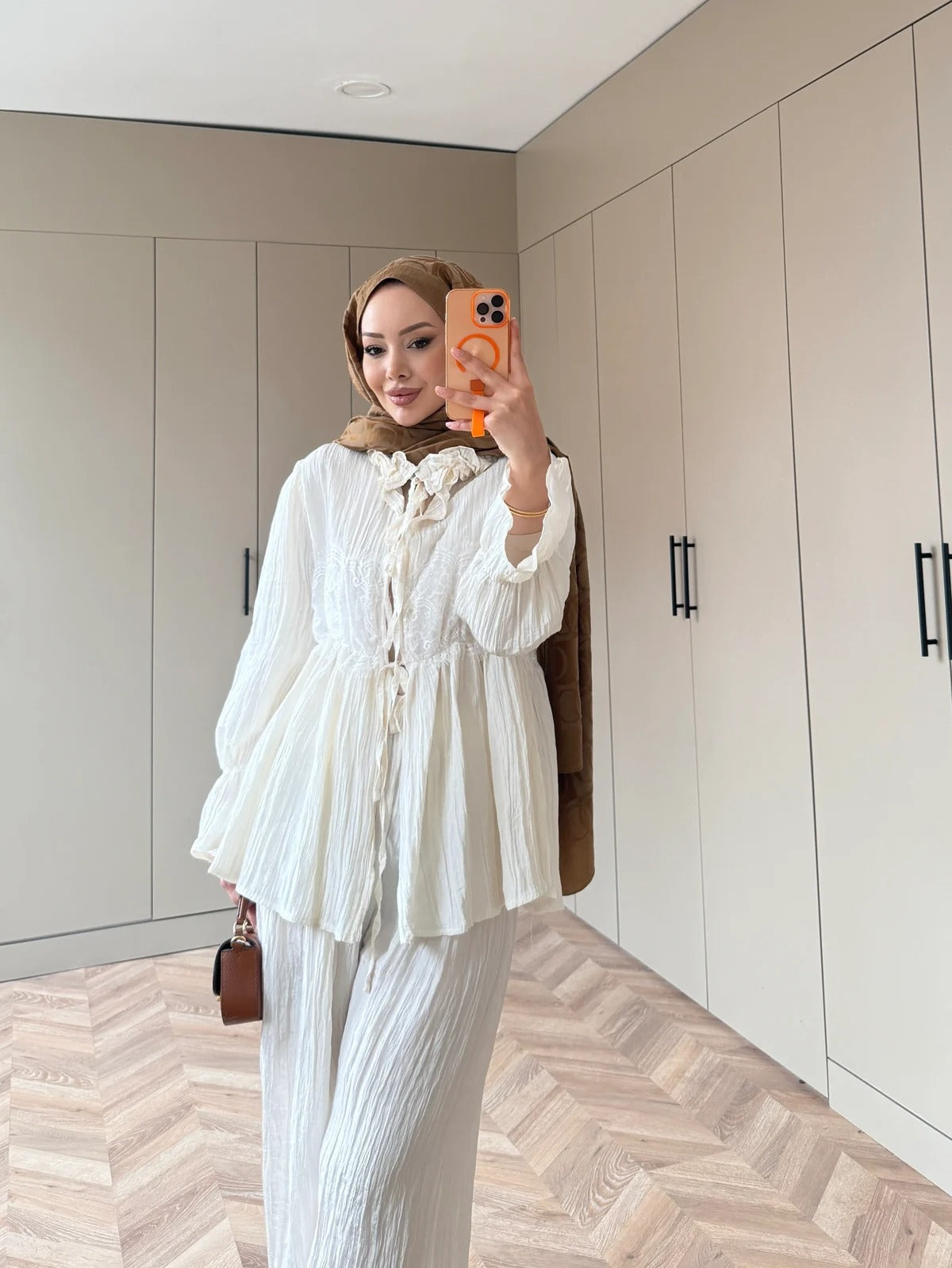 Nada Lace Detail Two-Piece Set – Off White