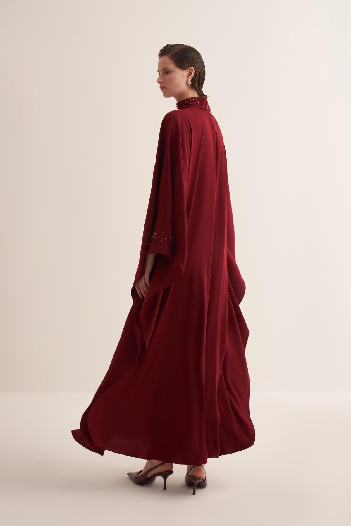 LILIES KAFTAN BURGUNDY