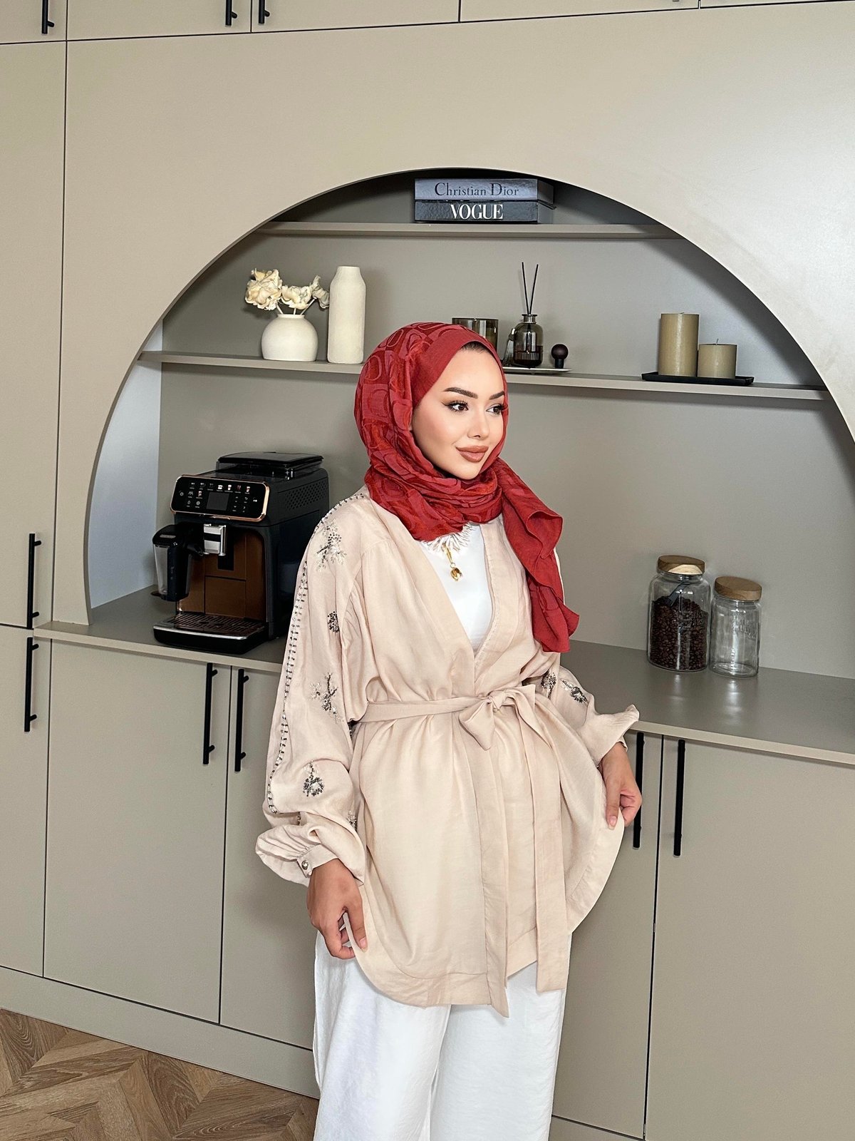 Embroidered Kimono Beige