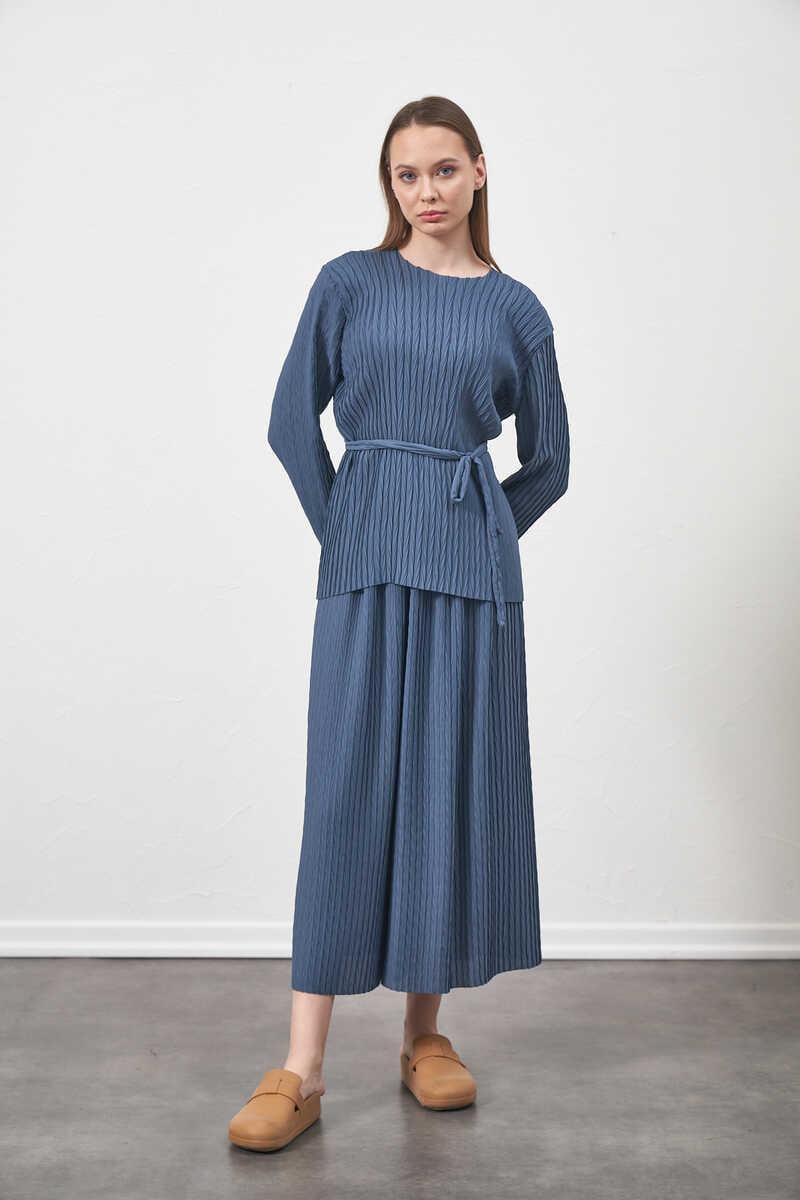 Pleated Blouse Indigo with Belt