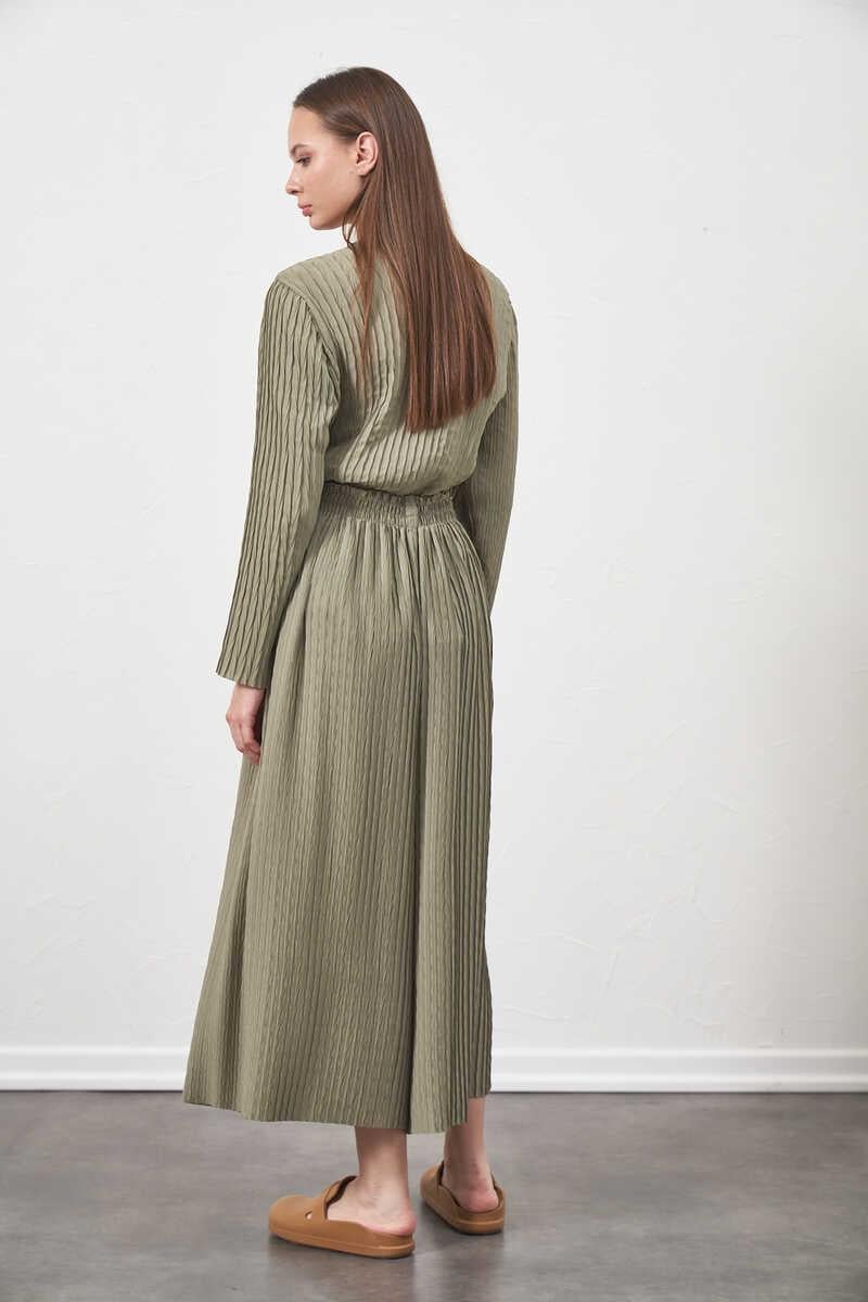 Loose Fit Pleated Sage Trousers