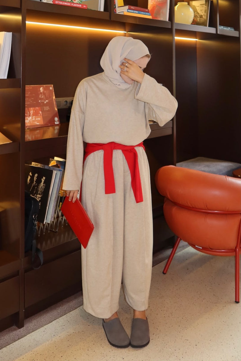 Three-piece knit cardigan top and pants set Beige – front-pose