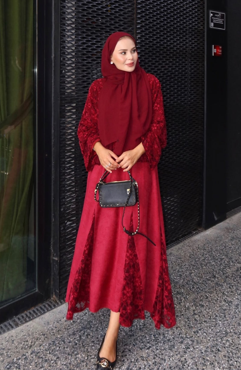 Velvet lace-detail top and maxi skirt set in Burgundy – full-length