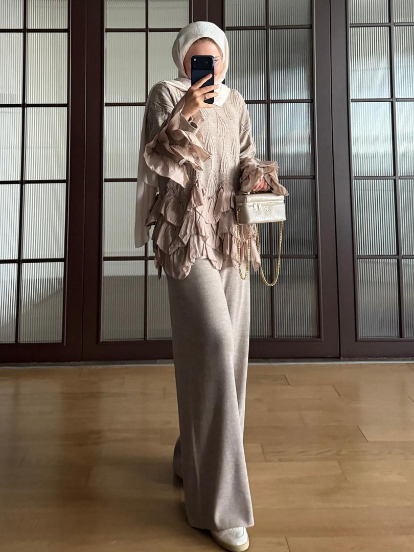Mink ruffle detail knit top and trousers set - standing