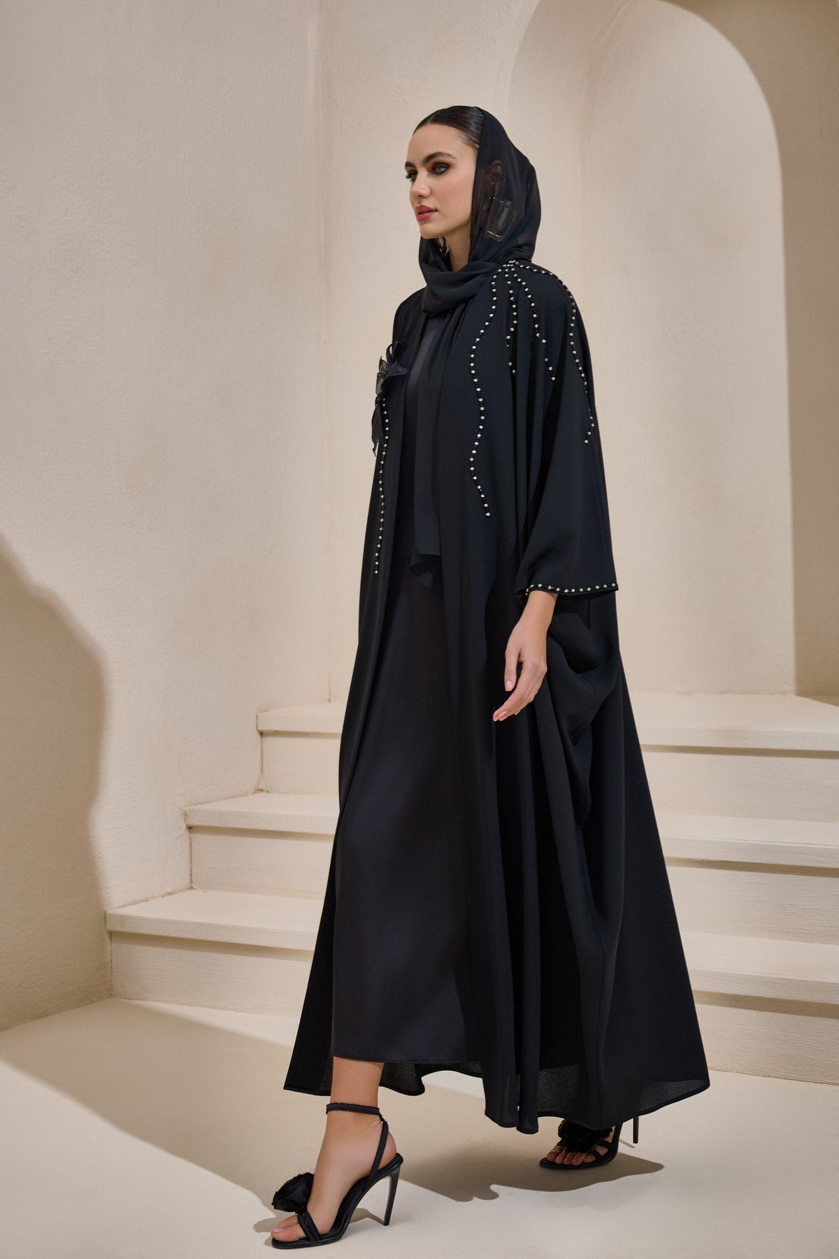 Black Crystal Embellished Flower Abaya