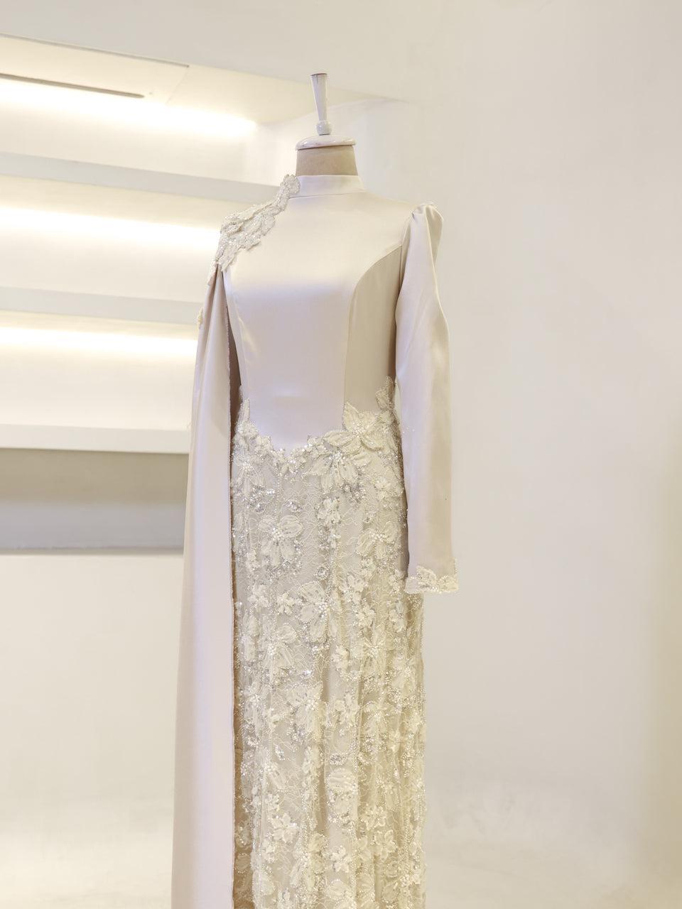 Pera Beige Couture Dress – image 3