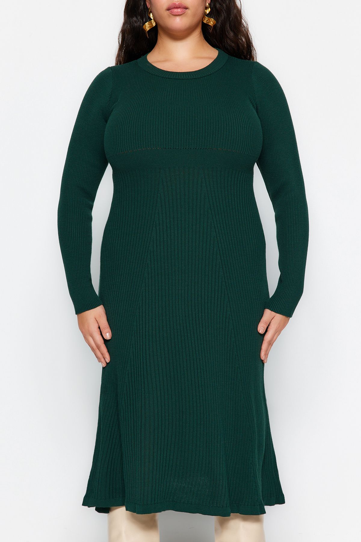 Curve Emerald Green Ribbed Crew Neck Midi Knit Plus Size Dress