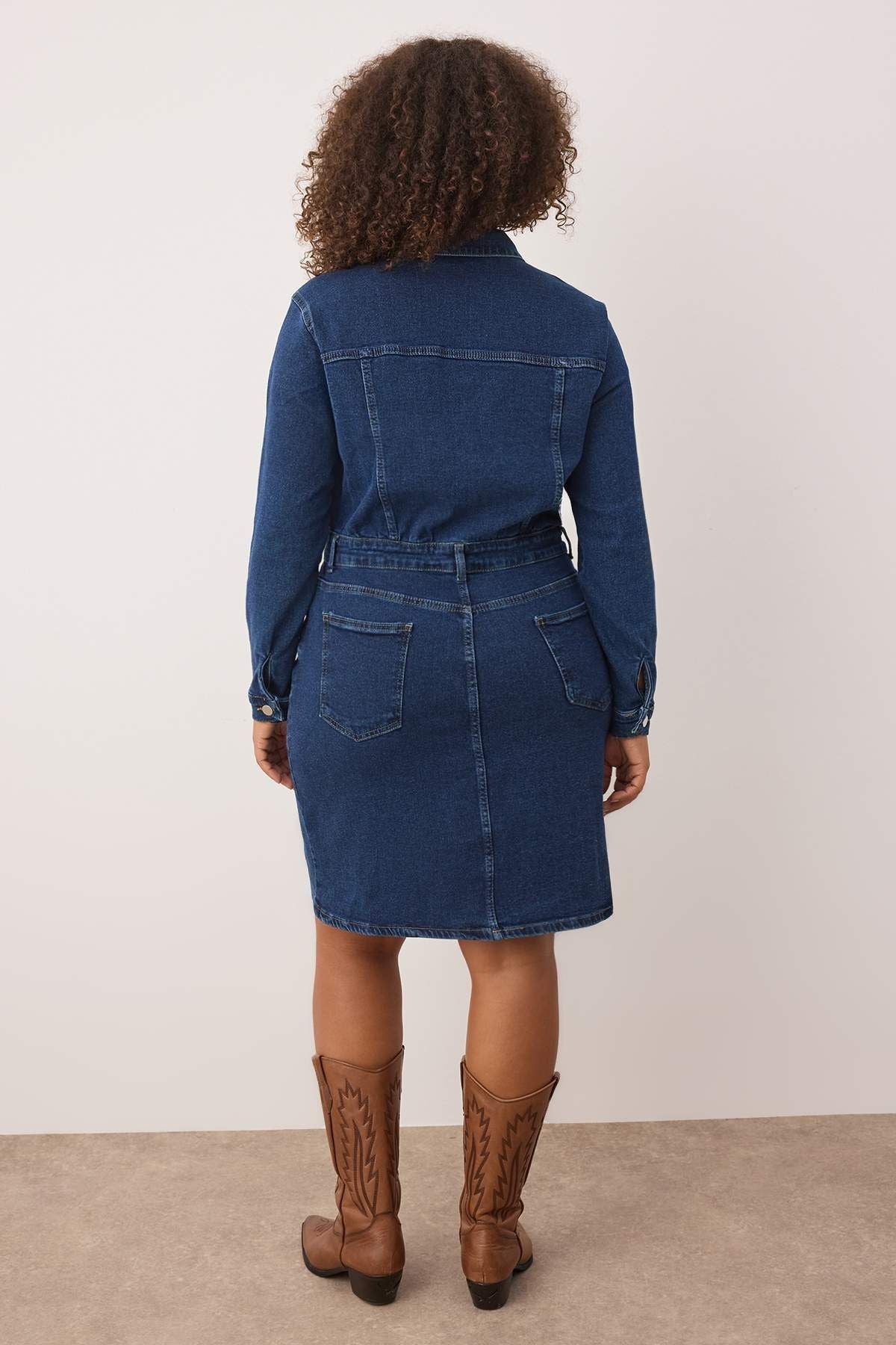 Curve Blue Collared Mid-Stretch Denim Plus Size Dress