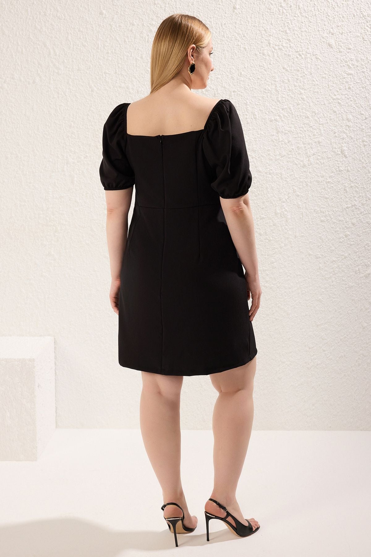 Curve Black Square Neck Lined Romper Dress with Balloon Sleeves